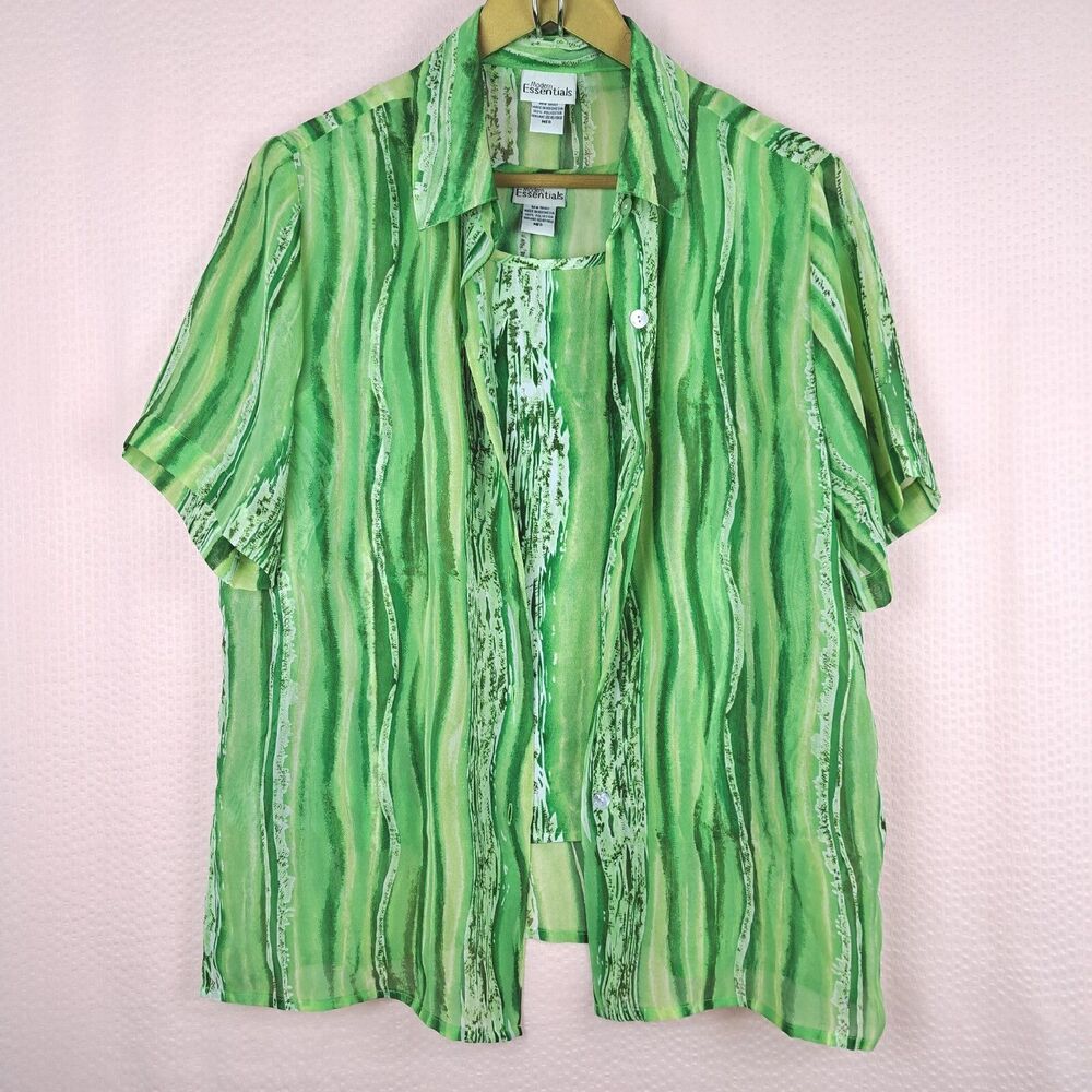 Modern Essentials Green Set of 2 Tank Top and Button Up Blouse Size M